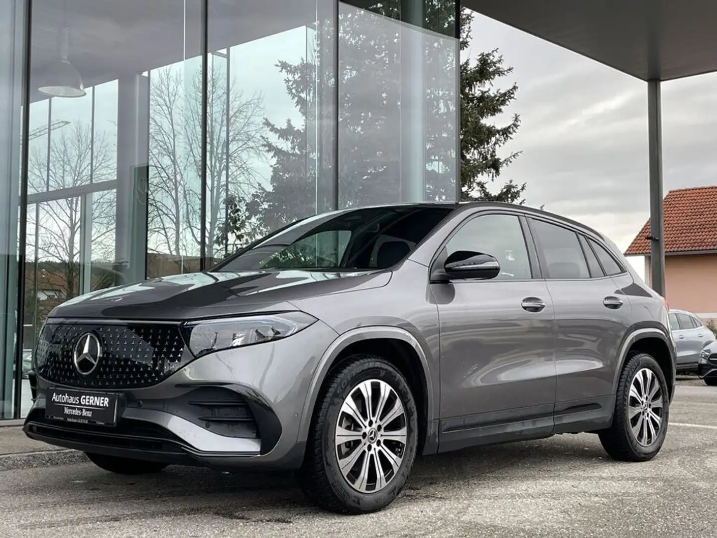 Mercedes-Benz EQA 250 + Österreich Edition *AMG-LINE*NIGHT-PAKET* Grau - 1