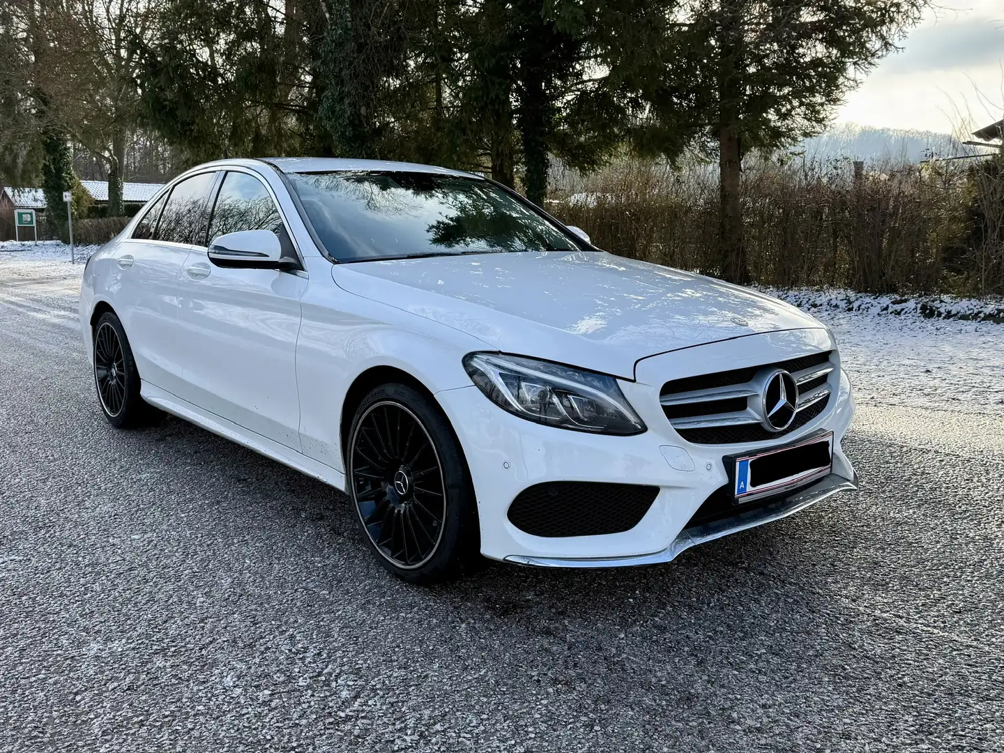 Mercedes-Benz C 180 BlueTEC AMG Line A-Edition Plus Aut. Weiß - 2