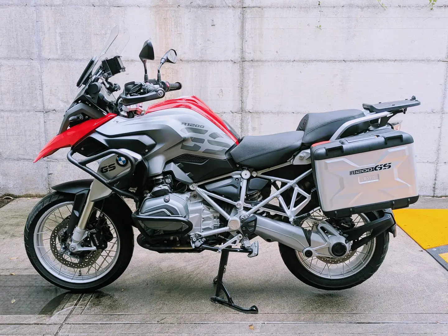 BMW R 1200 GS LC Piros - 1