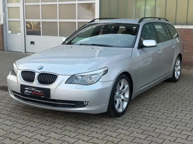 BMW 525 i Automatik Touring Edition Lifestyle
