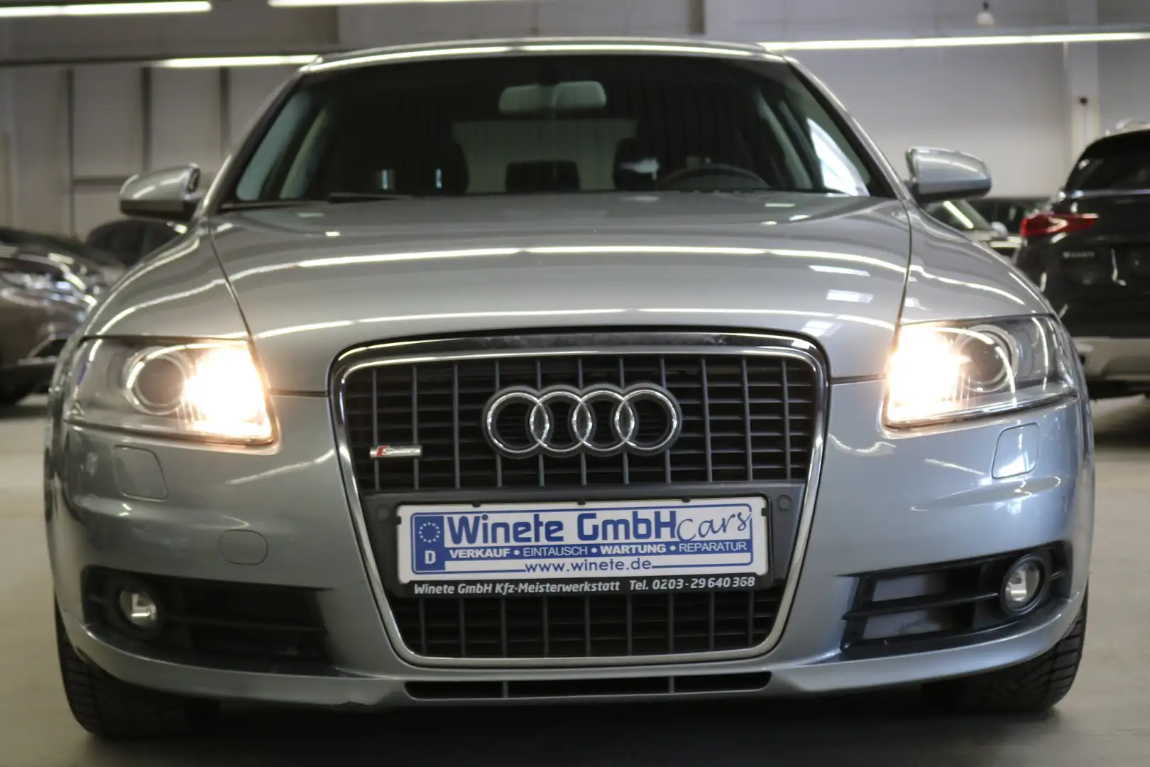 Audi A6 2.0 TFSI*SLINE*2HAND*AHK*SHZ*PDC*NAVI*KLIMAAUT*uvm Grau - 2