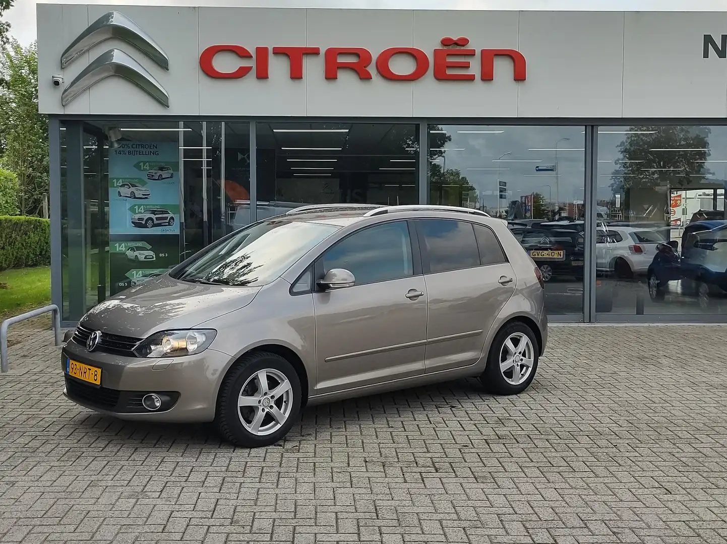 Volkswagen Golf Plus 1.4 TSI Comfortline hoge instap Brun - 1