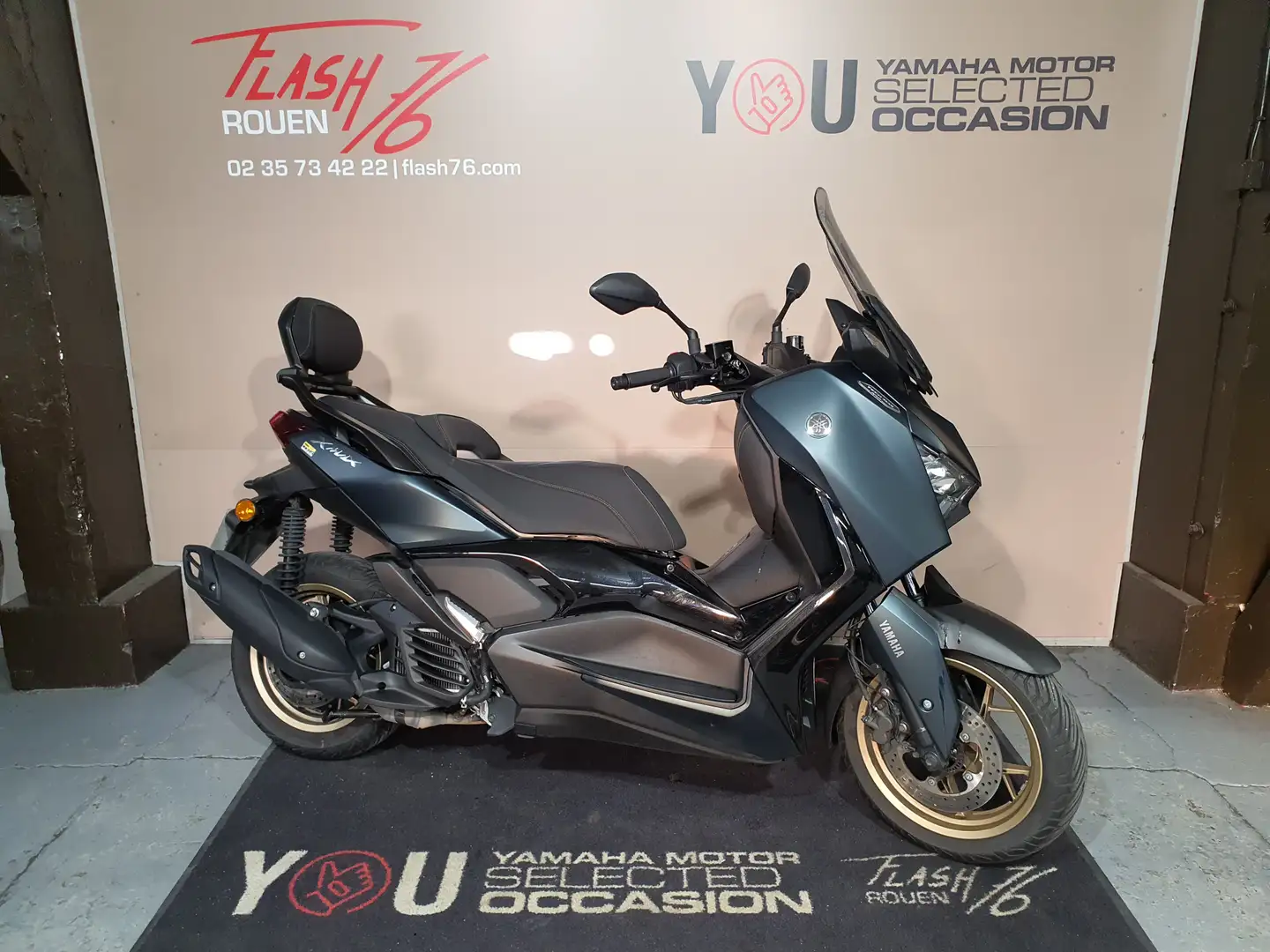 Yamaha X-Max 125 Modrá - 1