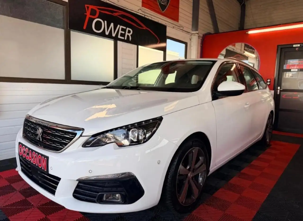 Peugeot 308 GENERATION-II SW 1.5 BLUEHDI 130 ACTIVE 