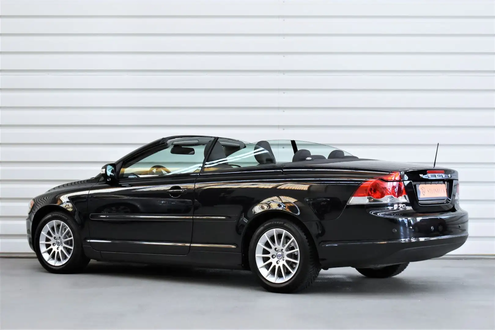 Volvo C70 Cabriolet 2.4 Summum+Totwinkel-Assist+Xenon Noir - 2