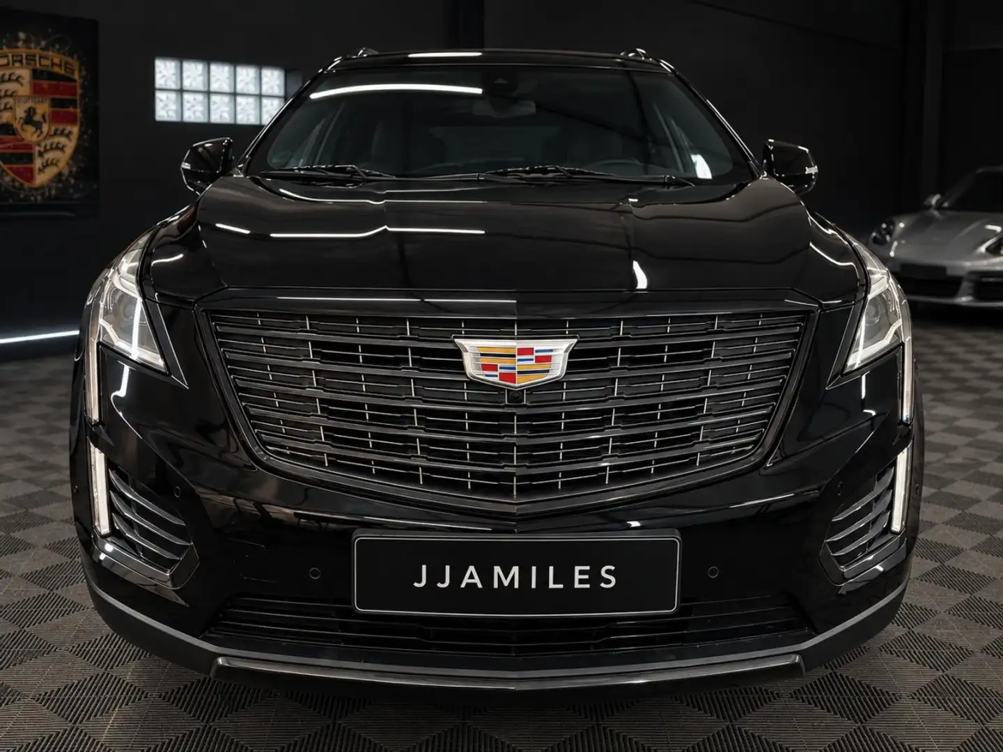 Cadillac XT5 3.6i V6 AWD - BVA Platinum Schwarz - 2
