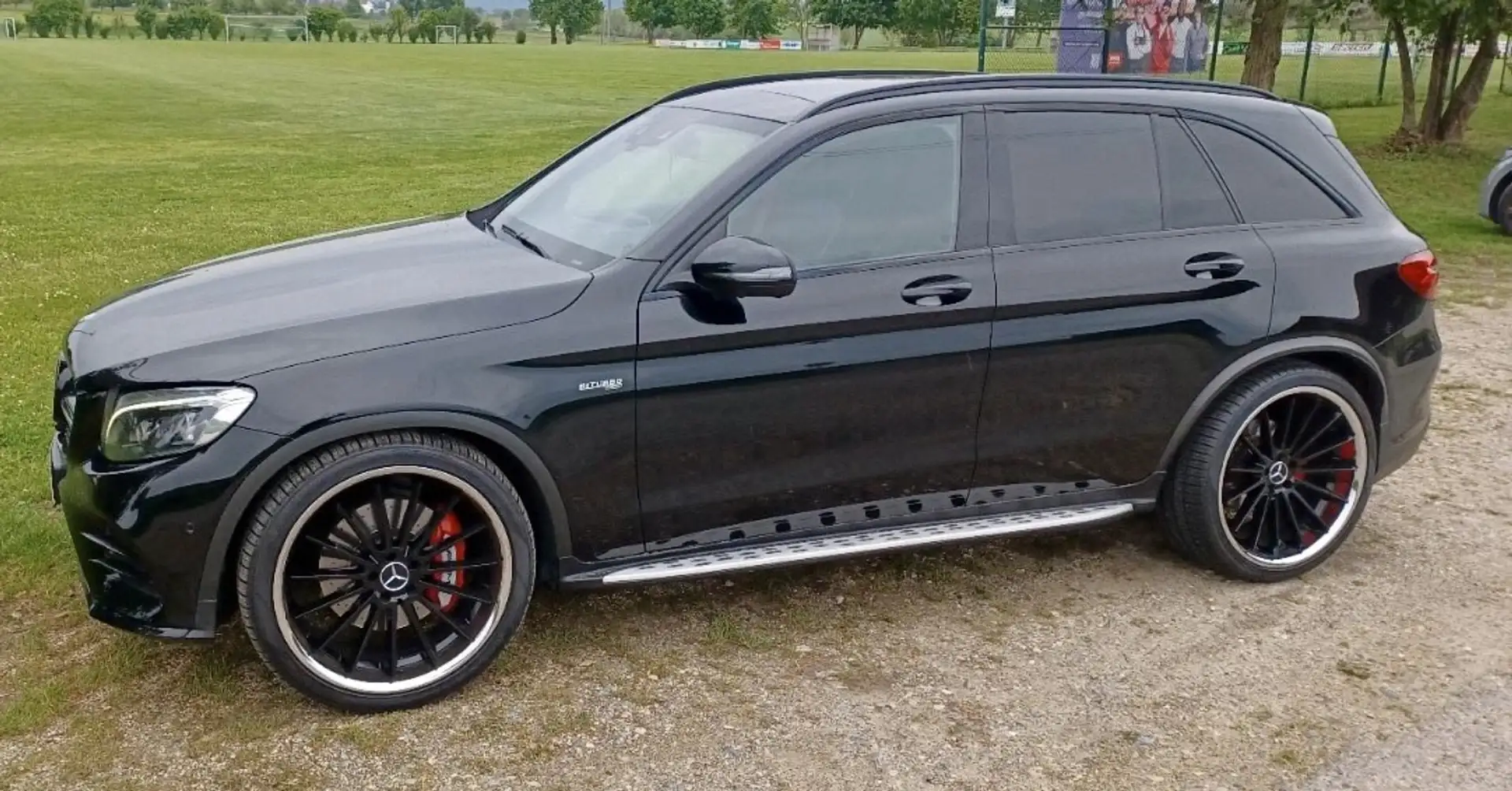 Mercedes-Benz GLC 43 AMG GLC 43 AMG 4Matic (253.964) Schwarz - 1