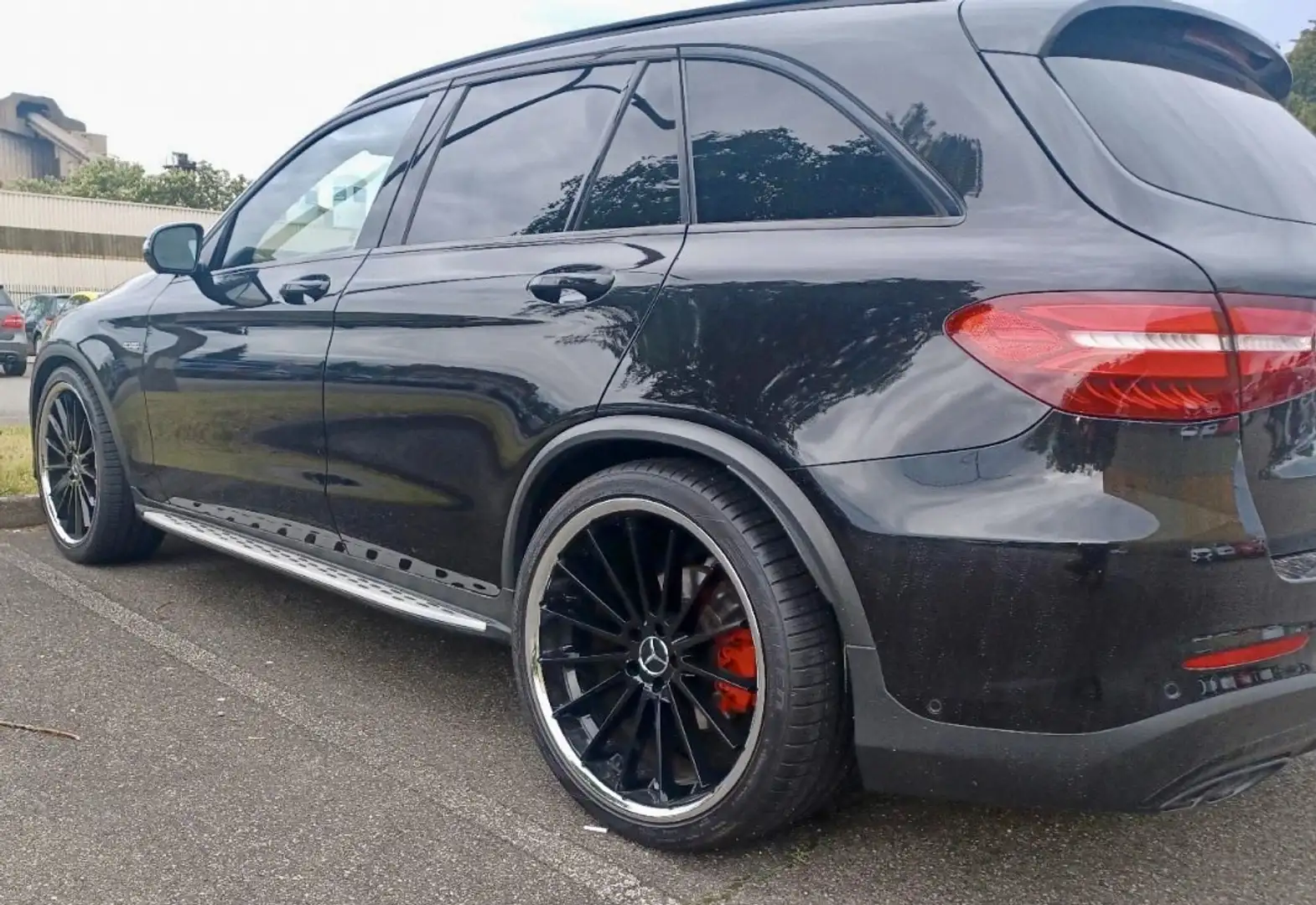 Mercedes-Benz GLC 43 AMG GLC 43 AMG 4Matic (253.964) Schwarz - 2