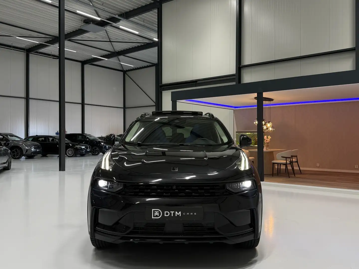 Lynk & Co 01 RS Shadow Edition 1.5 262PK Pano 360° Navi Adapt c Schwarz - 2