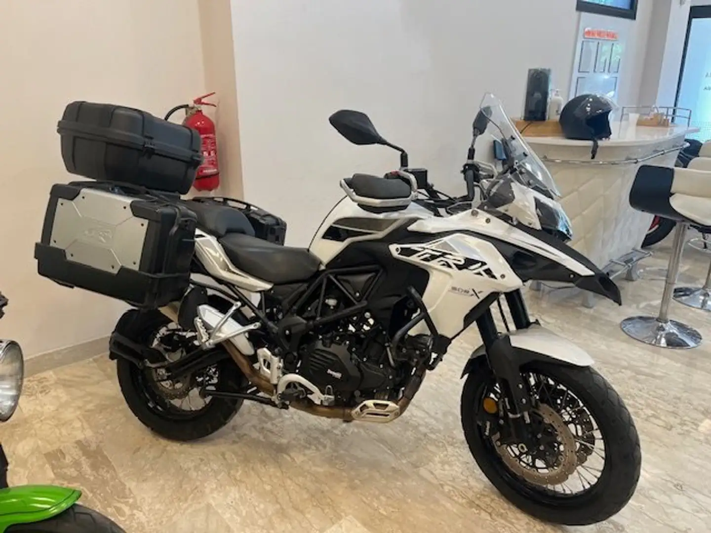 Benelli TRK 502 benelli trk 502 x Bianco - 1