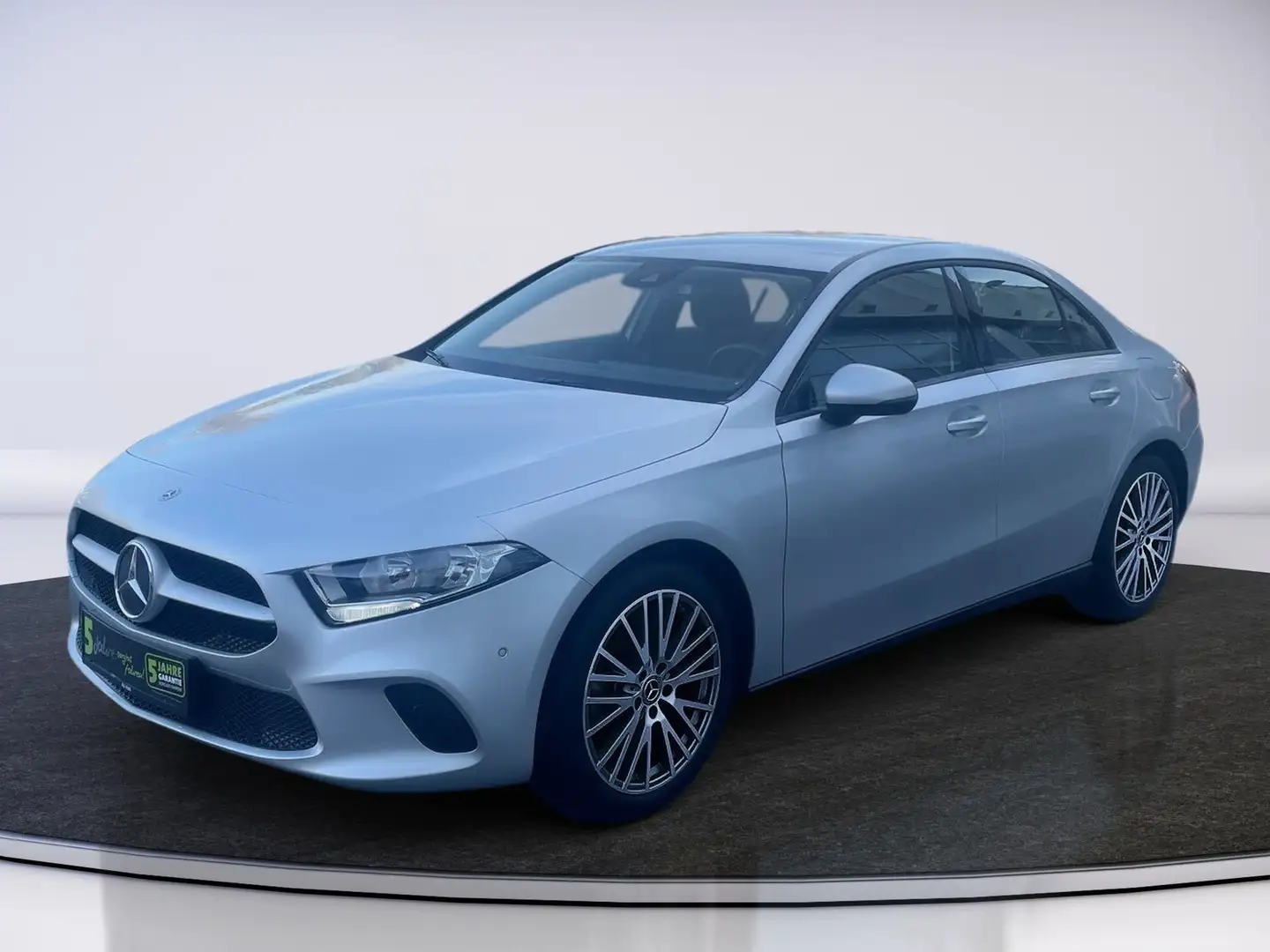 Mercedes-Benz A 180 Limousine Navi,Rückfahrkamera,Klima Argent - 2