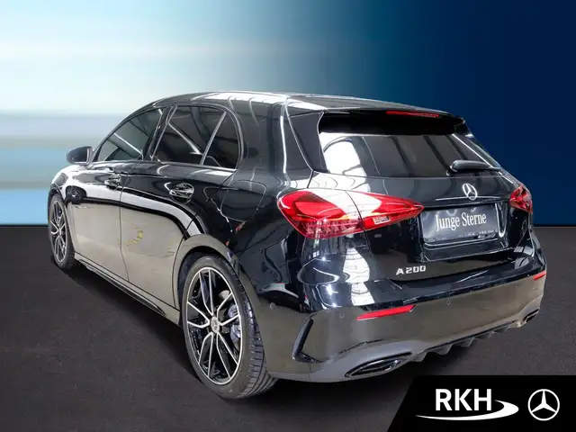 Mercedes-Benz A-Class view 4