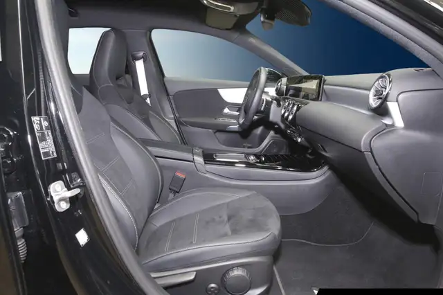 Mercedes-Benz A-Class view 6