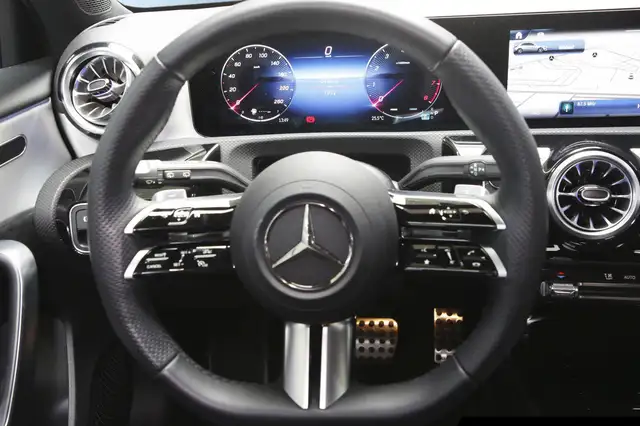 Mercedes-Benz A-Class view 13