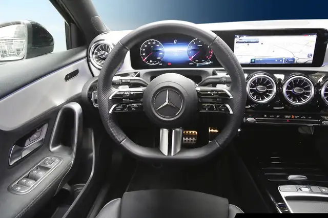 Mercedes-Benz A-Class view 11