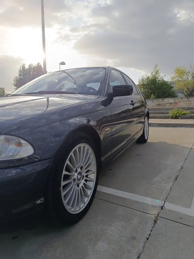 BMW 330 330d - 2