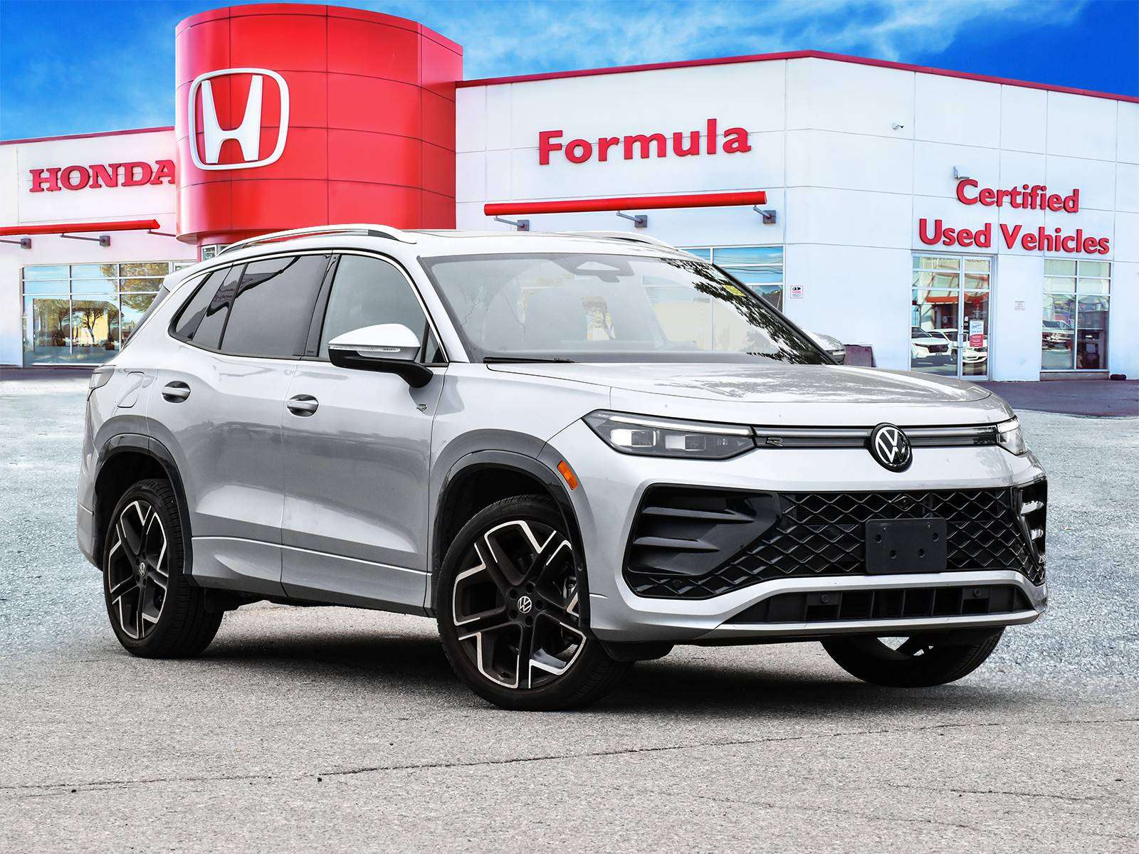 2026 Volkswagen Tiguan 4Motion — снимка 2