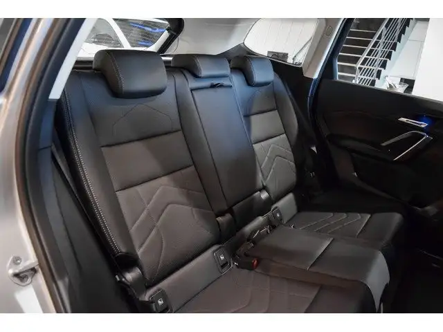 BMW X1 view 12