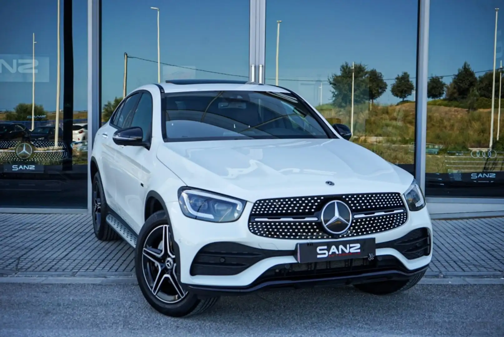 Mercedes-Benz GLC 300 Coupé 300de 4Matic Blanco - 2