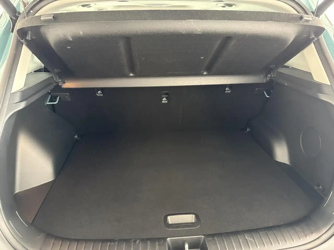 Kia Seltos снимка Kia Seltos