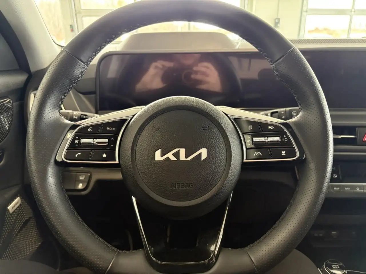 Kia Seltos снимка Kia Seltos