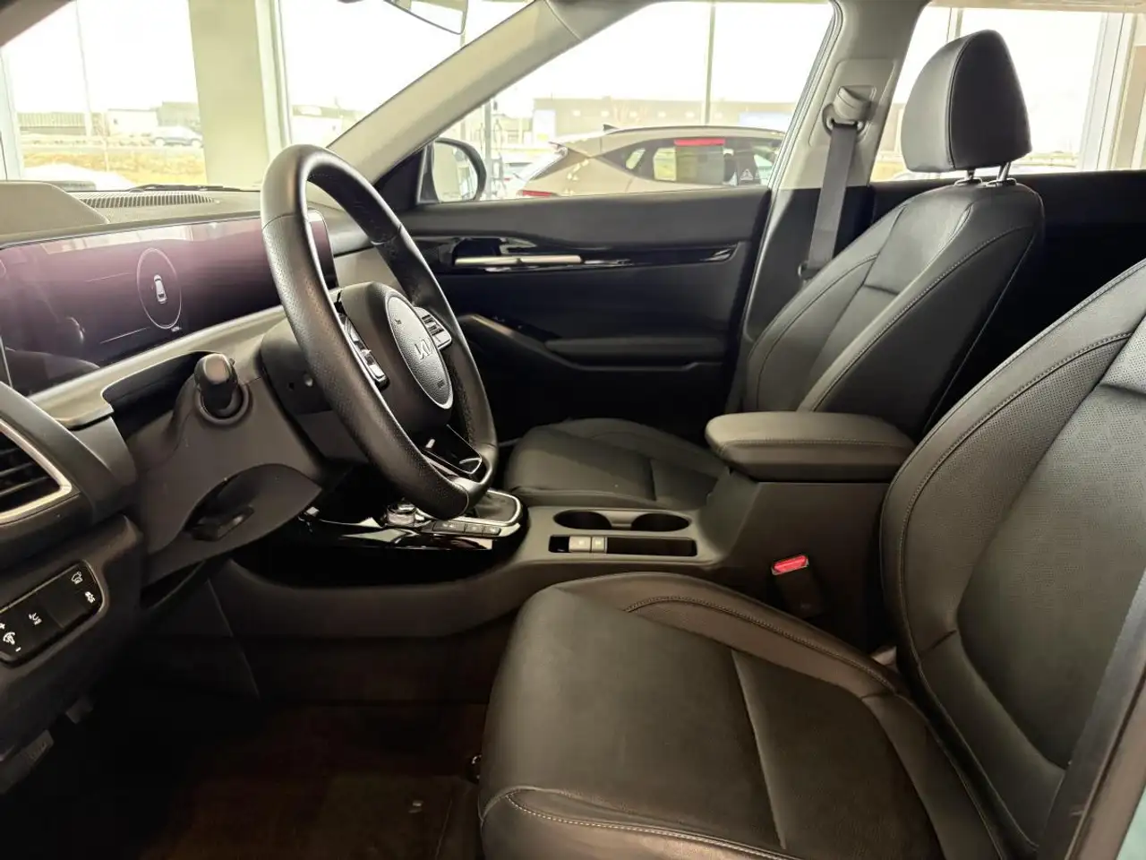 Kia Seltos снимка Kia Seltos