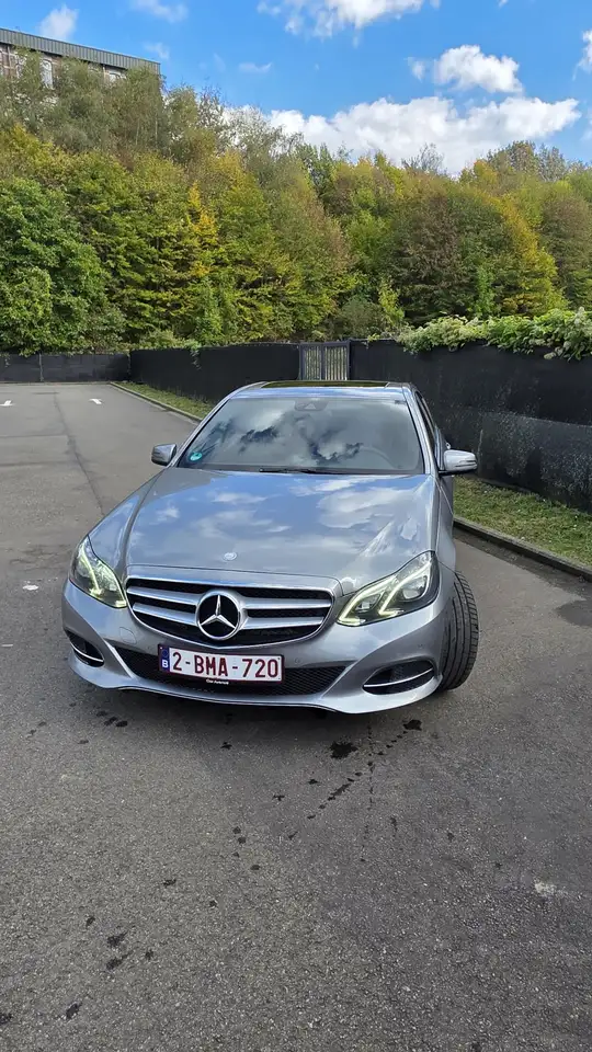 Mercedes-Benz E 200