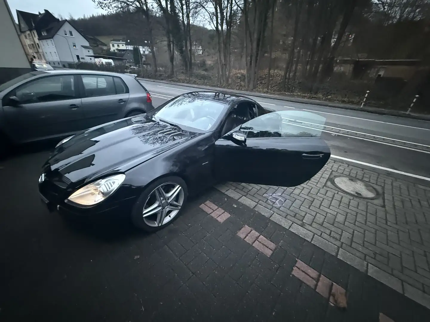 Mercedes-Benz SLK 350 - 1