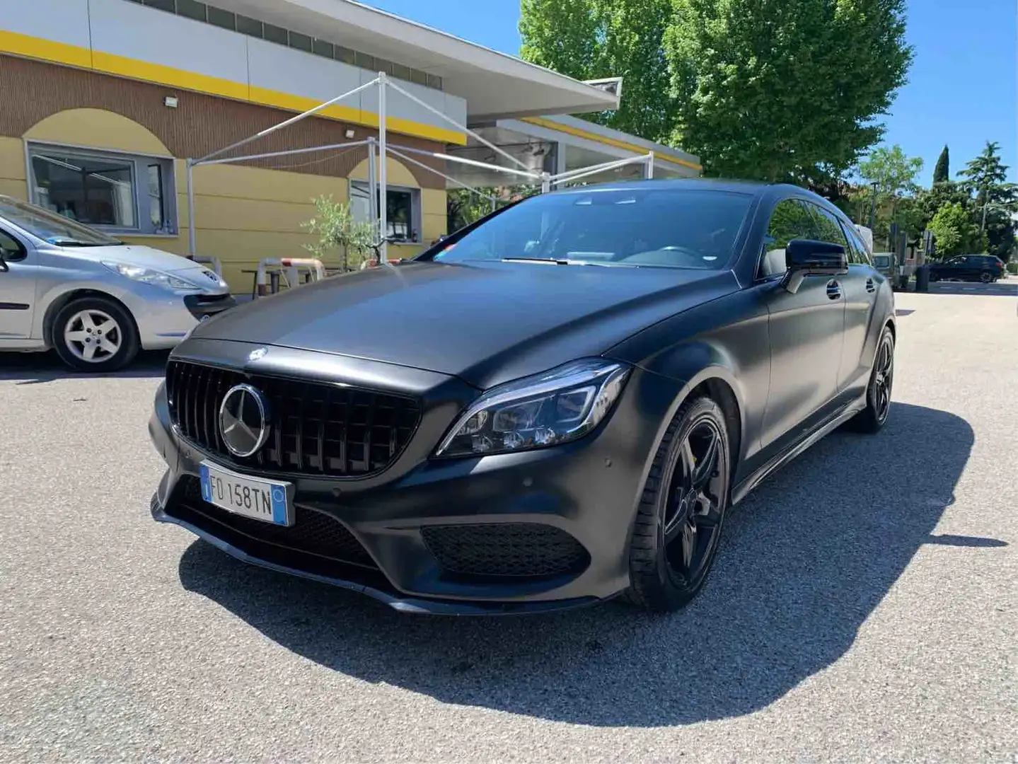Mercedes-Benz CLS 350 Shooting Brake d Premium Opaco 4matic 258cv Negro - 1