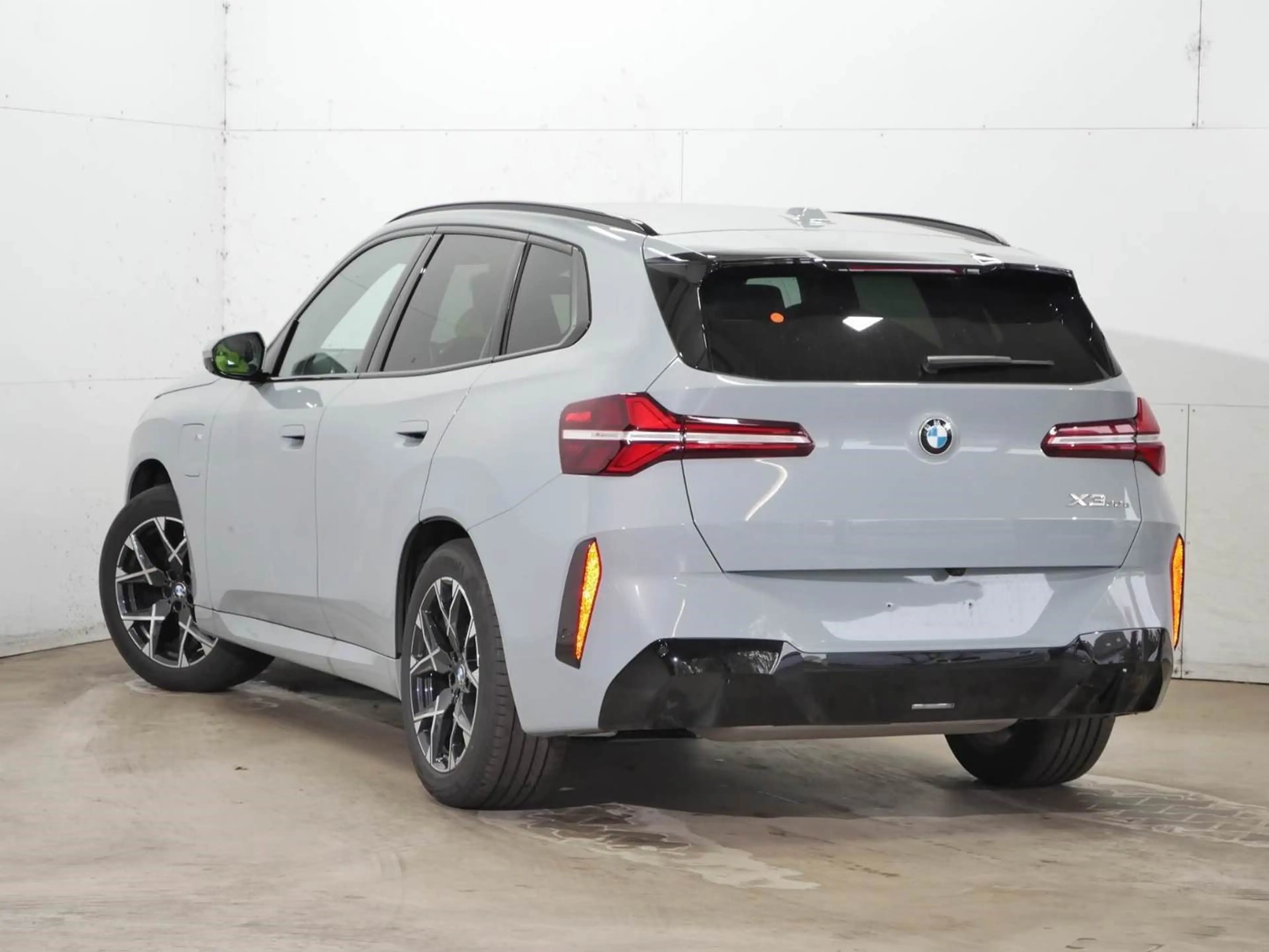 BMW X3 30e xDrive M SPORTPAKET+AHK+19"ALU+FACH BEREIFT — photo 5