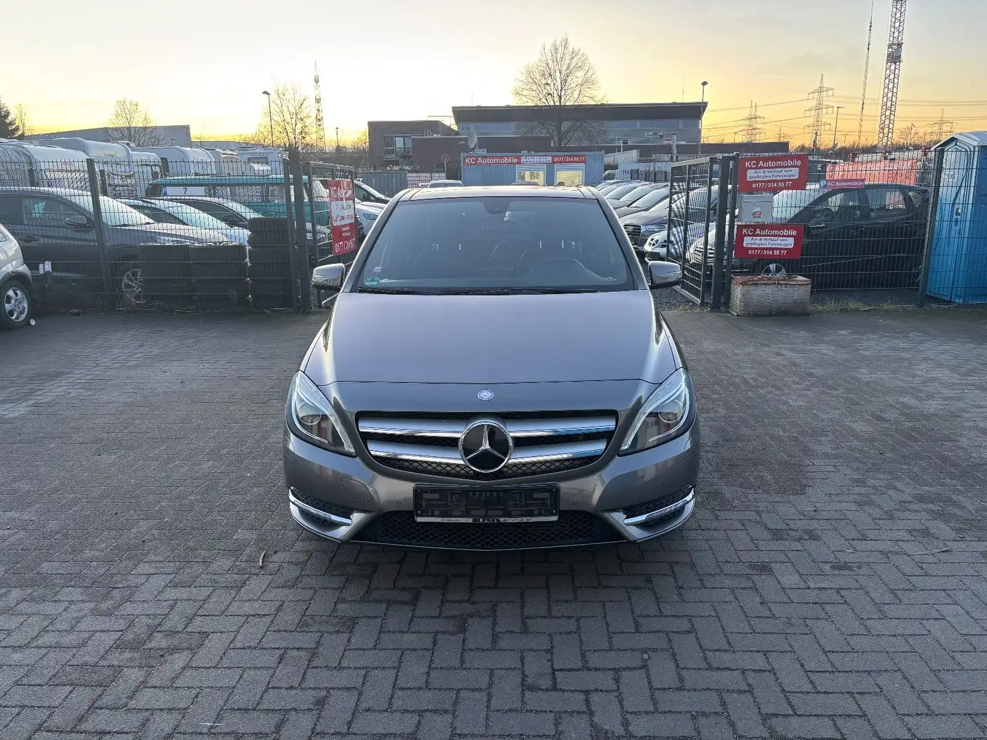 Mercedes-Benz B 180 CDI* SPORTPAKET*XENON*NAVI*PDC* Gri - 2