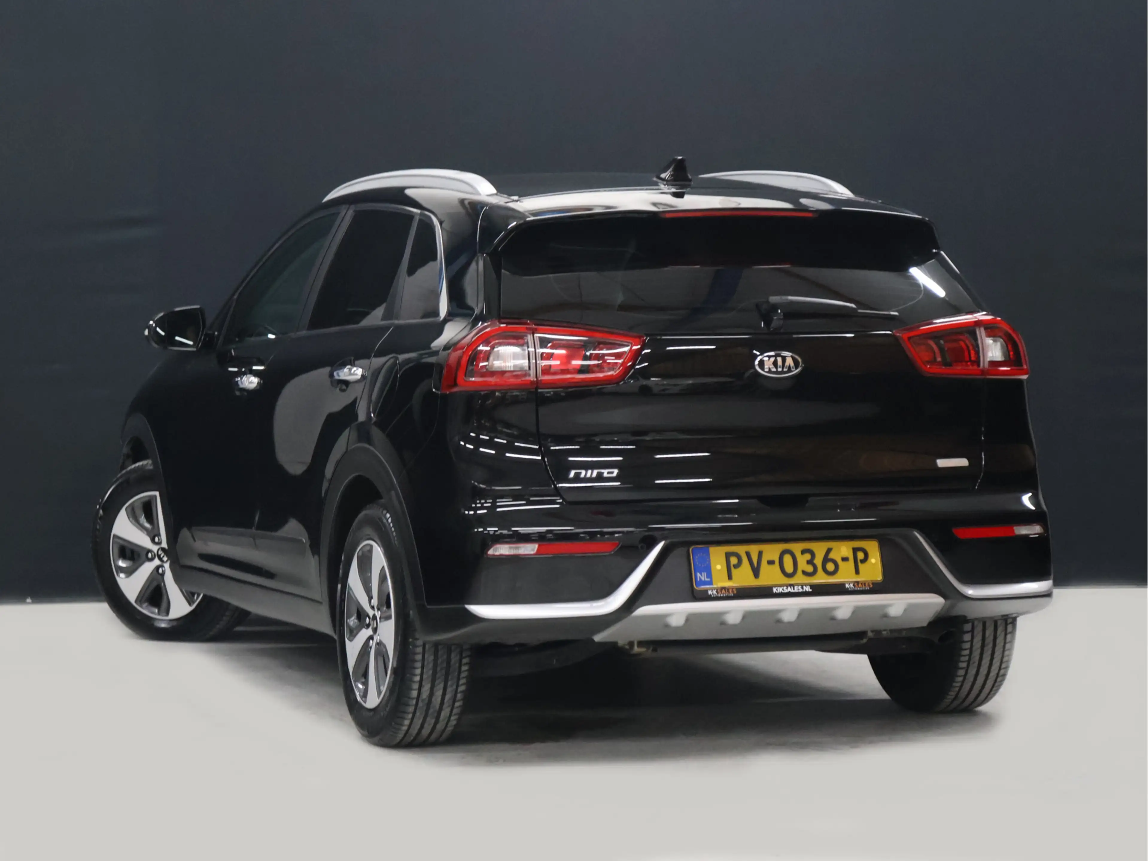 Kia Niro 1.6 GDi Hybrid DynamicLine [APPLE CARPLAY, ANDROID — photo 4