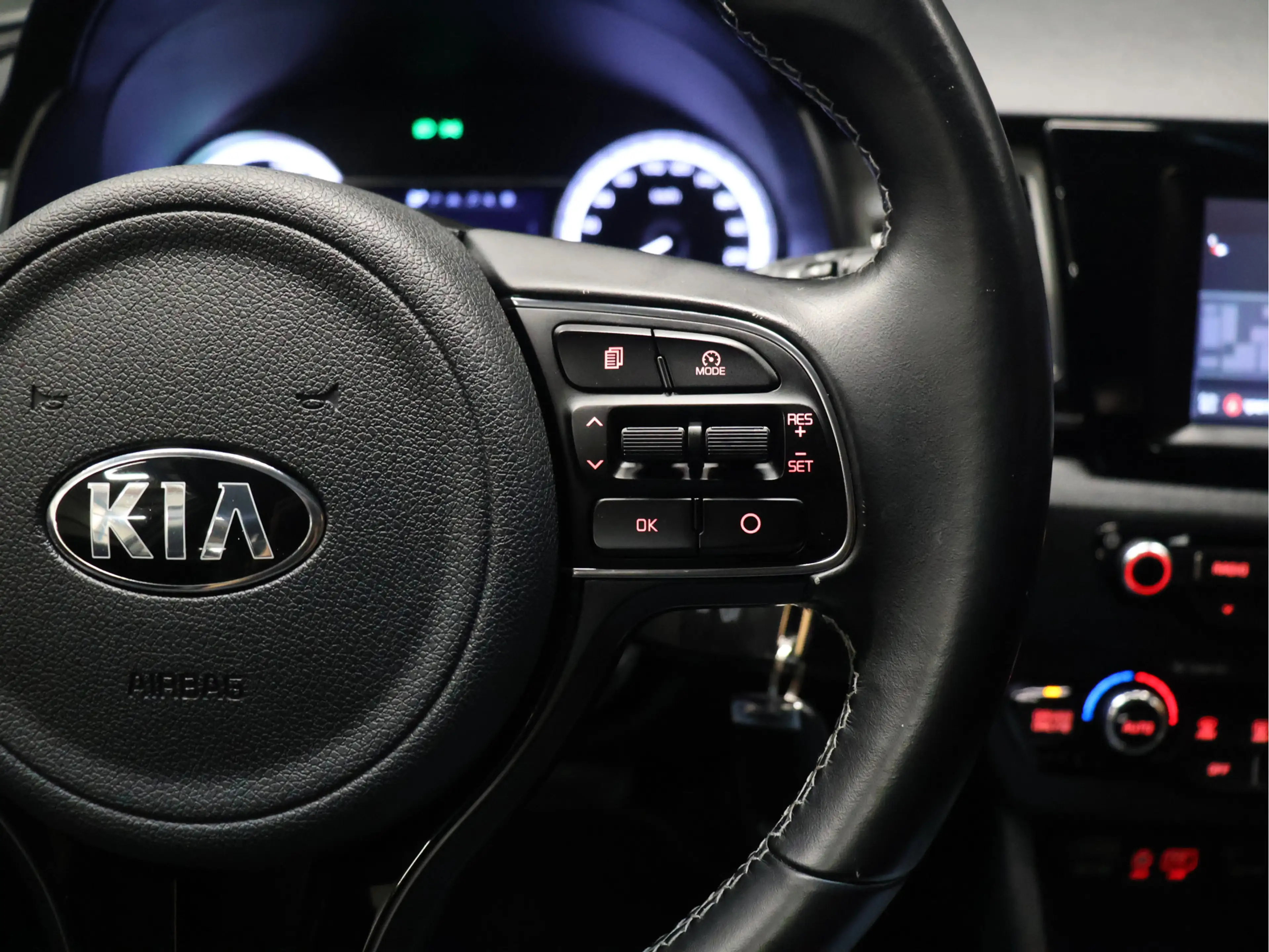 Kia Niro 1.6 GDi Hybrid DynamicLine [APPLE CARPLAY, ANDROID — photo 13