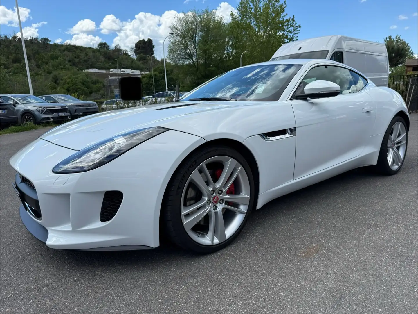 Jaguar F-Type Coupe 3.0 V6 auto Bianco - 1