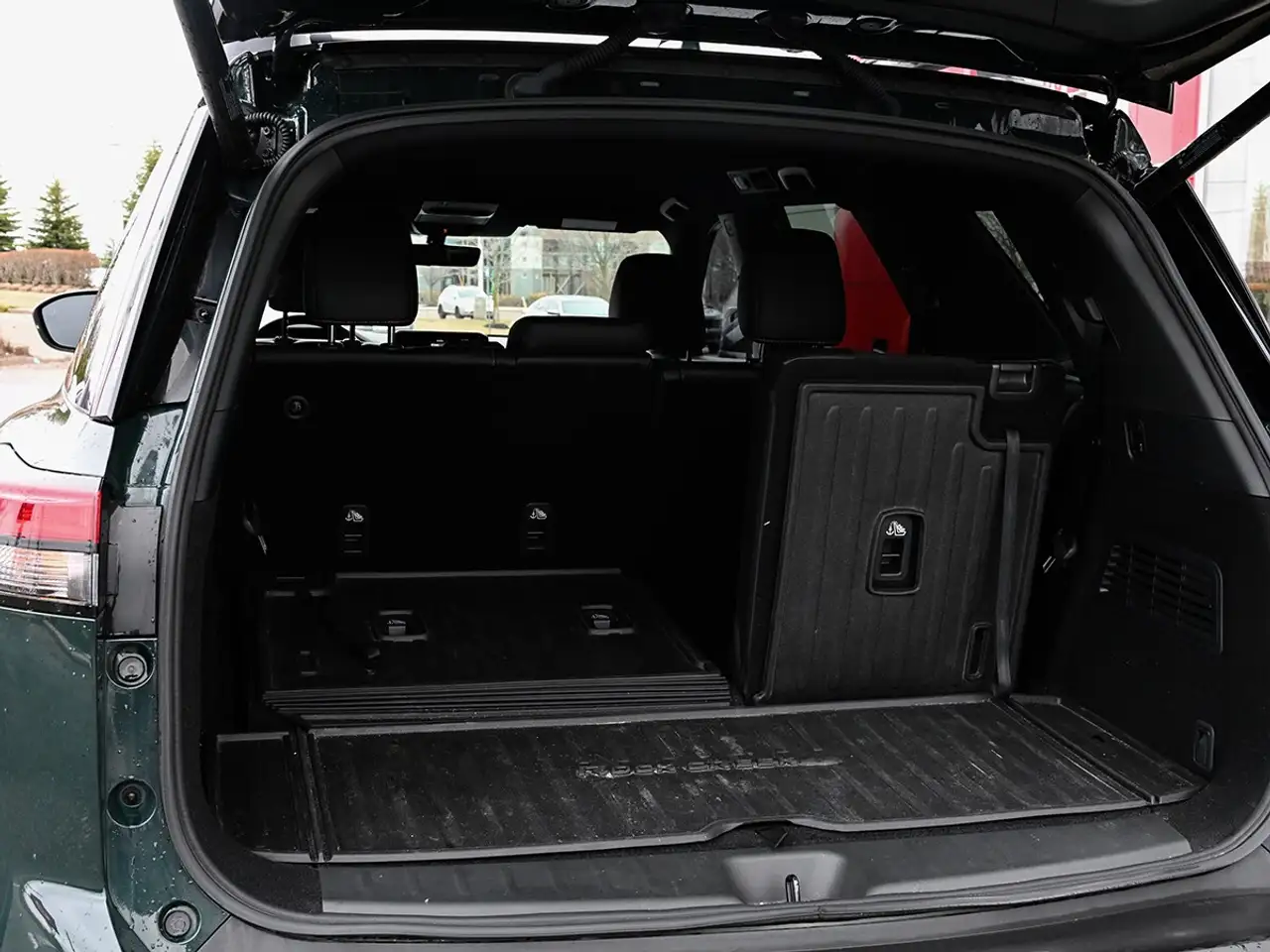 Nissan Pathfinder photo Nissan Pathfinder