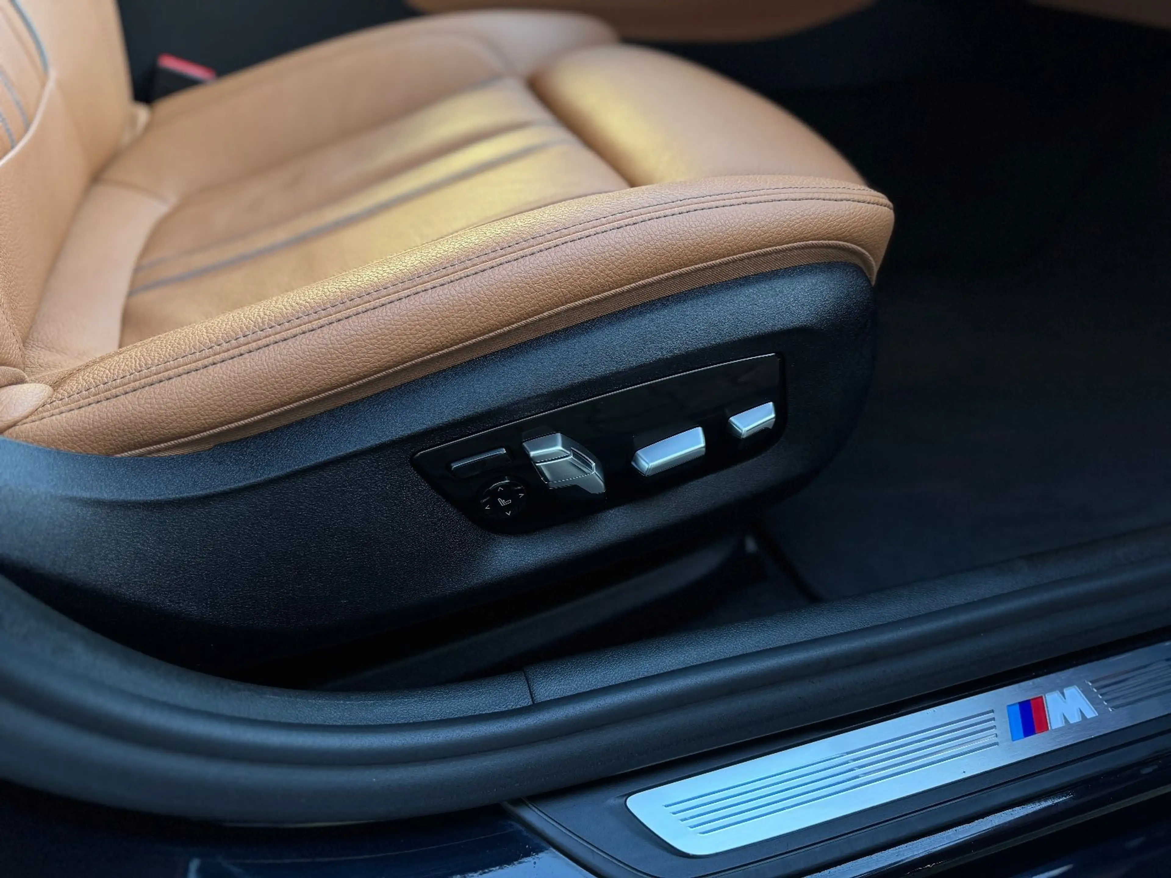 BMW 530 d xDrive M Technic Sport 1.Hand Garantie — photo 15
