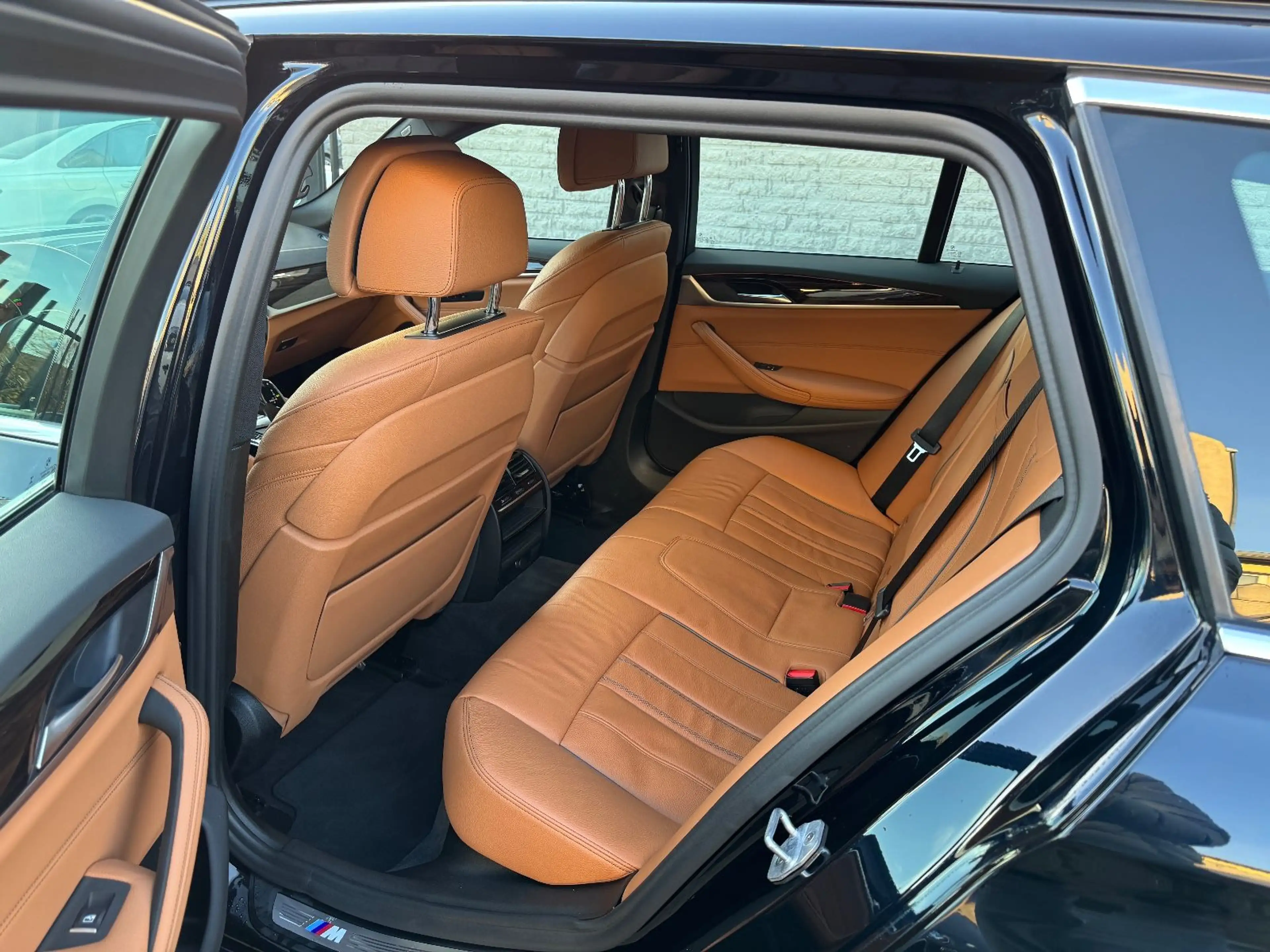 BMW 530 d xDrive M Technic Sport 1.Hand Garantie — photo 12