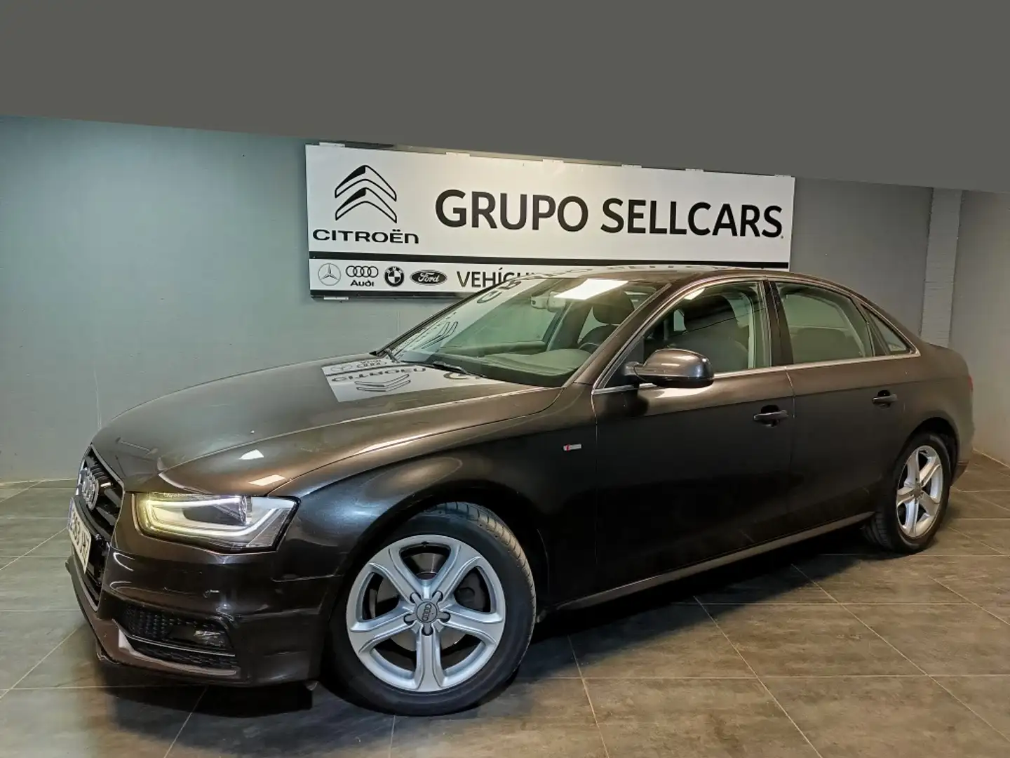 Audi A4 2.0TDI Sport edition S tronic 110kW Bruin - 2