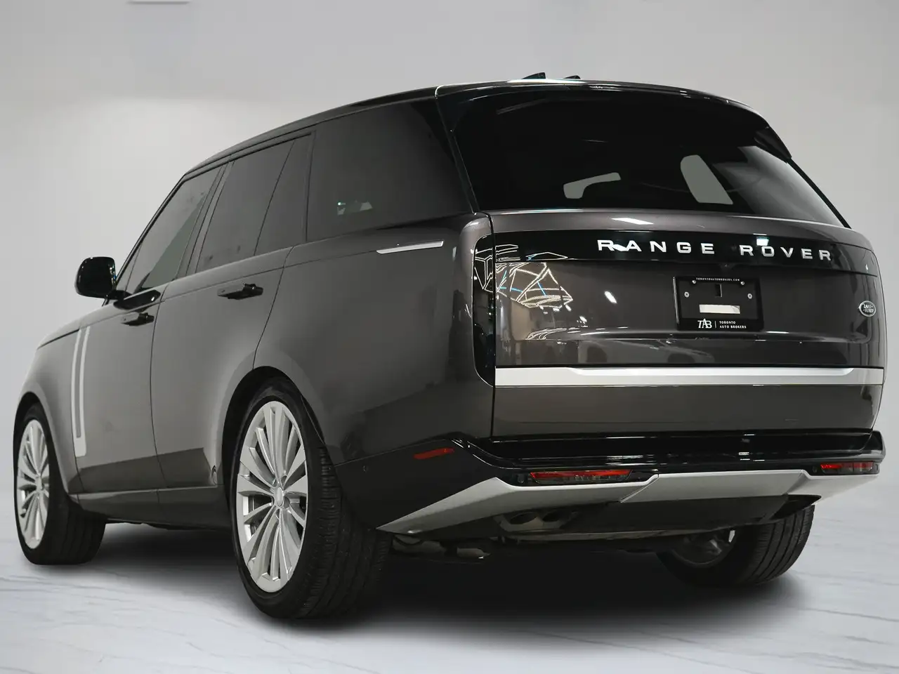 Land Rover Range Rover photo Land Rover Range Rover