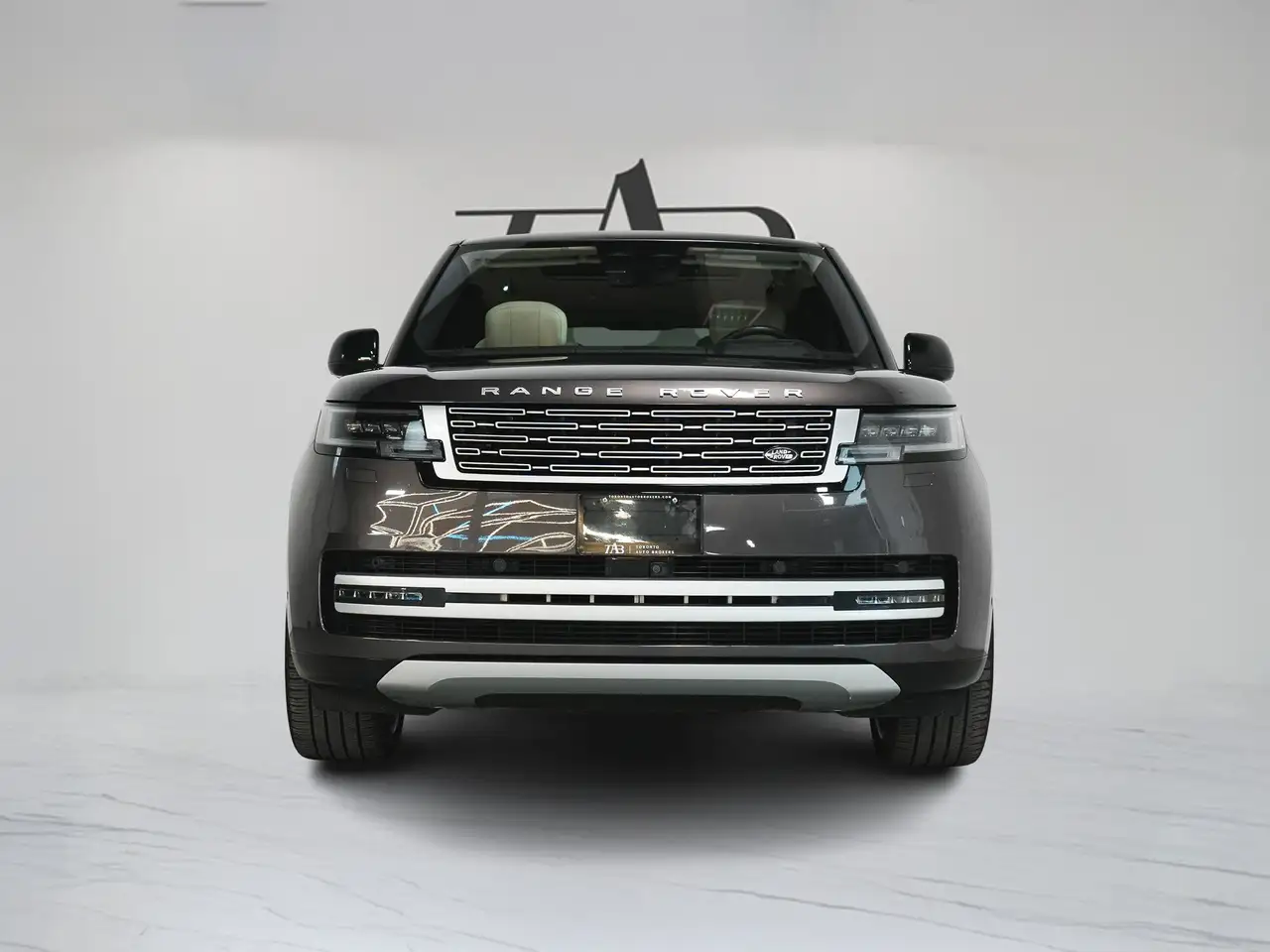 Land Rover Range Rover photo Land Rover Range Rover