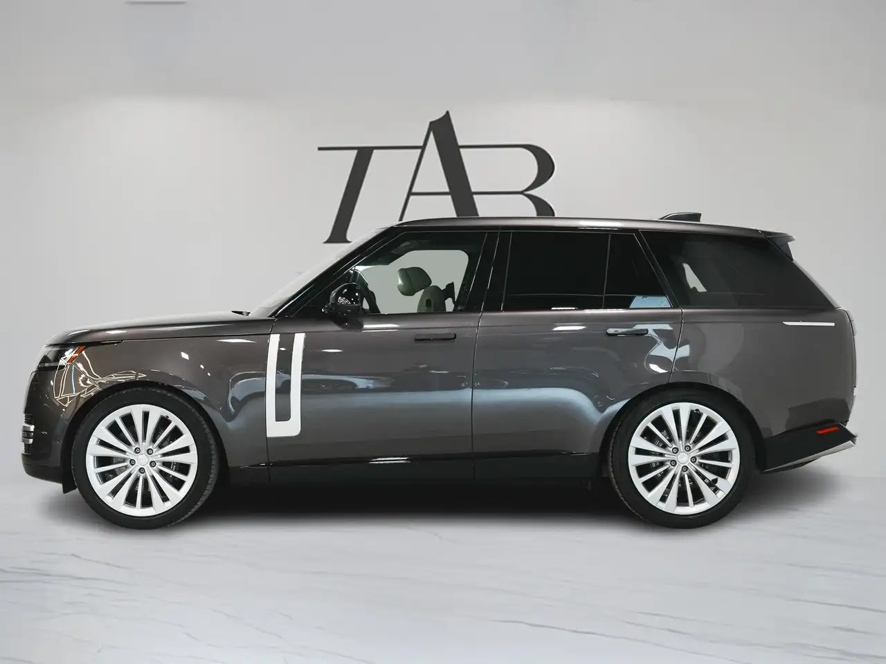 Land Rover Range Rover photo Land Rover Range Rover