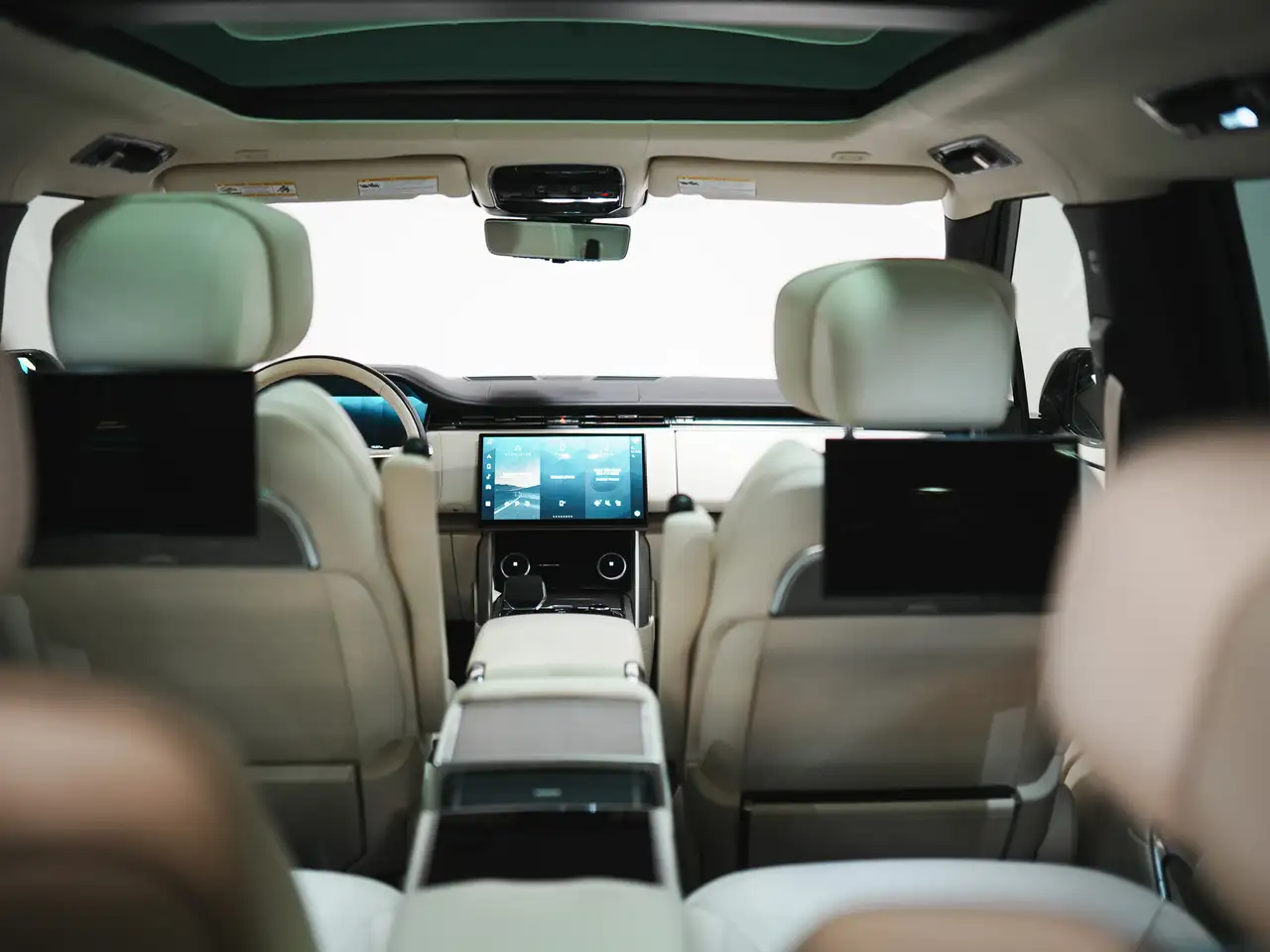 Land Rover Range Rover photo Land Rover Range Rover
