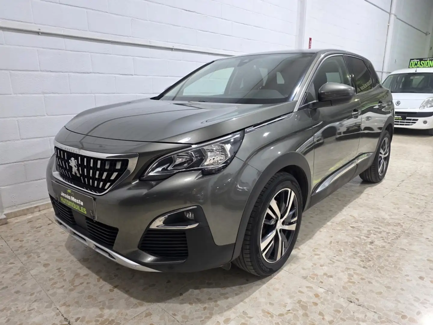 Peugeot 3008 1.5BlueHDi GT S&S 130 Gris - 1