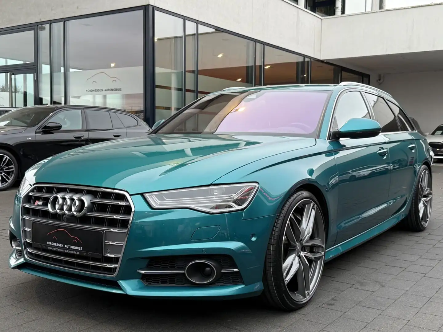 Audi S6 Avant 4.0 V8 TFSI quattro | B&O | Keramik Blau - 1