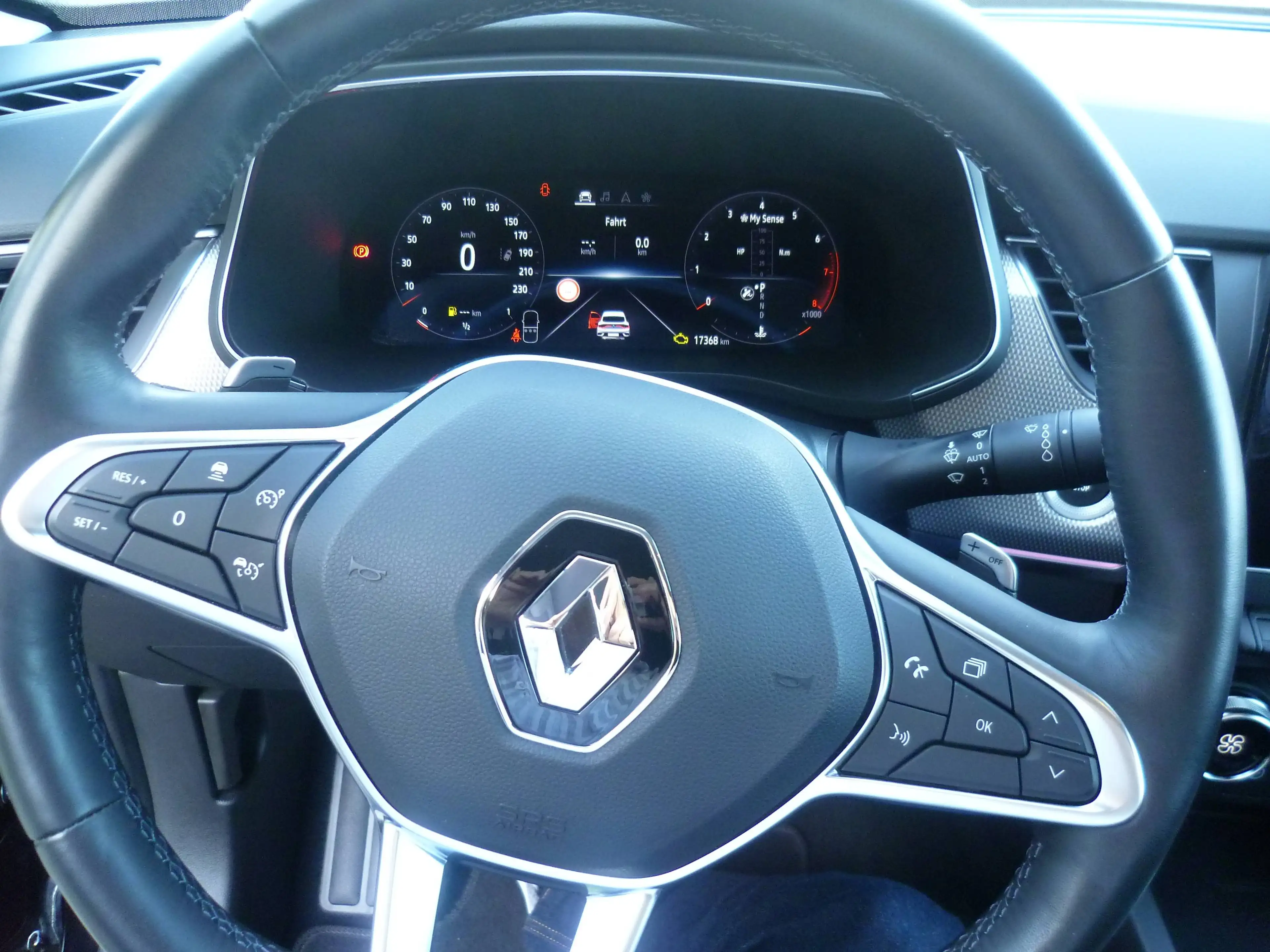 Renault Arkana TCe 140 EDC INTENS — photo 12