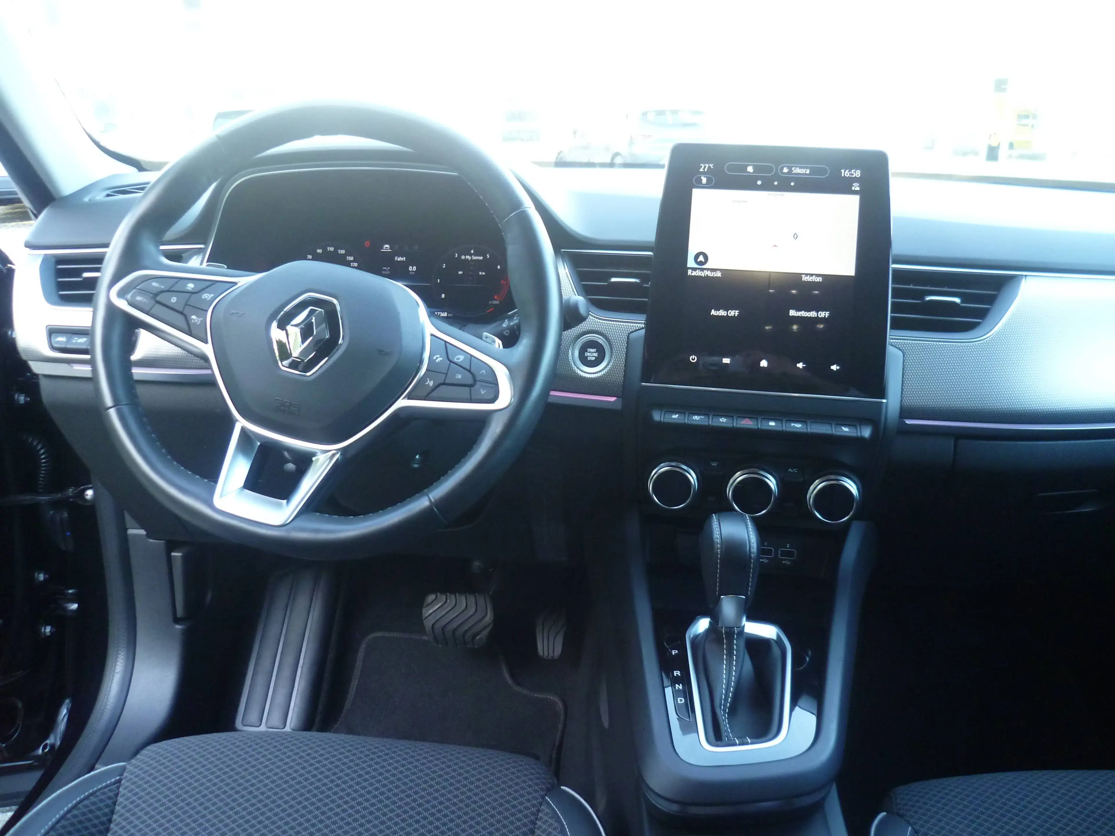 Renault Arkana TCe 140 EDC INTENS — photo 13