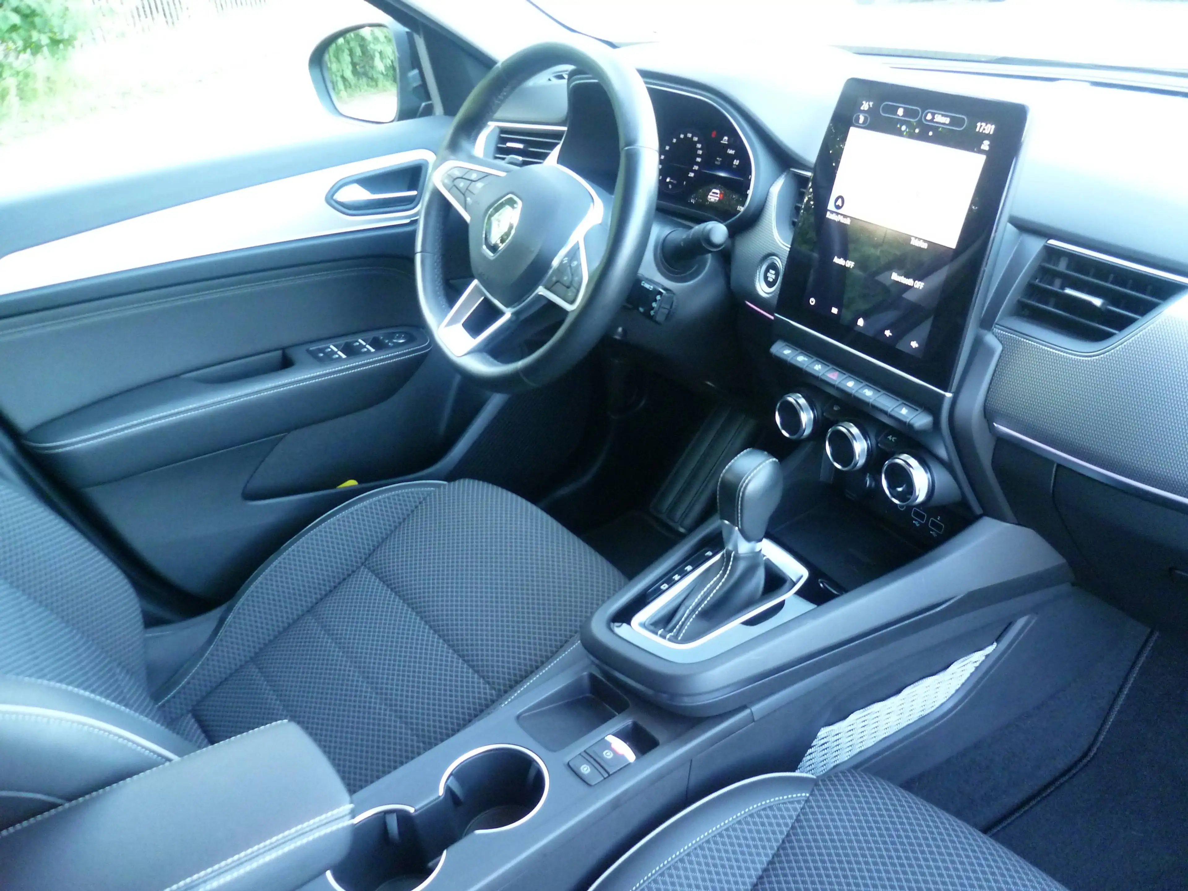 Renault Arkana TCe 140 EDC INTENS — photo 9
