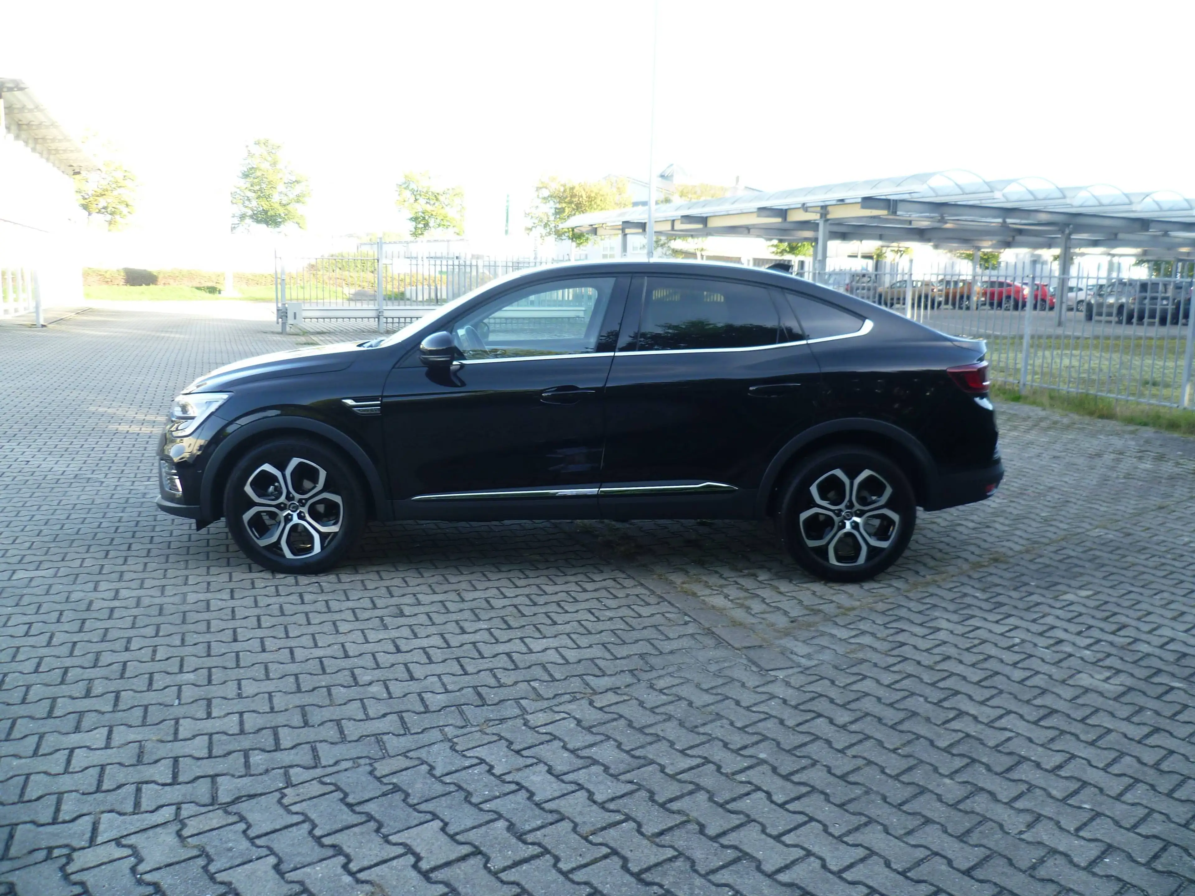 Renault Arkana TCe 140 EDC INTENS — photo 2