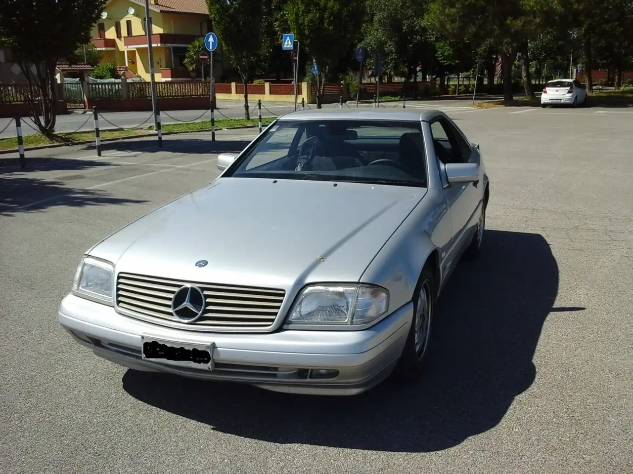 Mercedes-Benz SL 280, foto 2