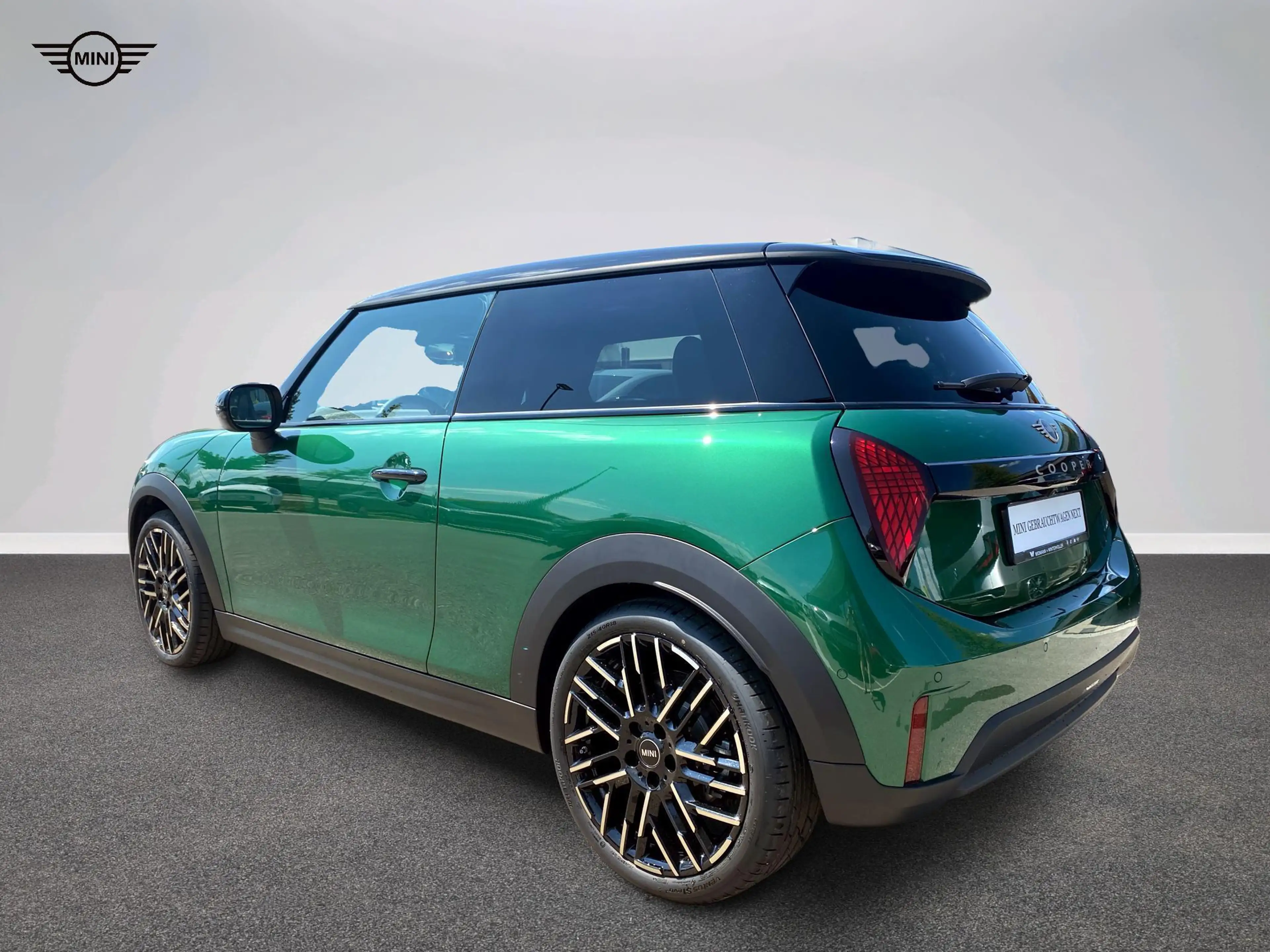 MINI Cooper C Favoured Trim — photo 6